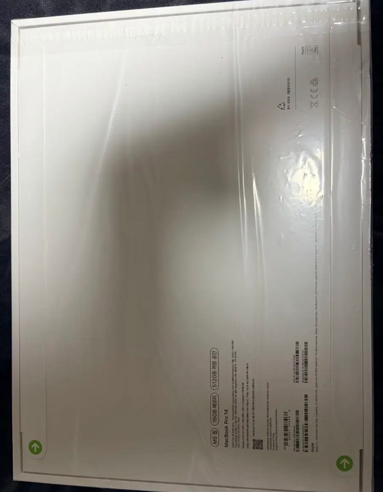 맥북프로 M5 14인치 16GB 512GB 스페이스블랙 미개봉 새상품 이미지