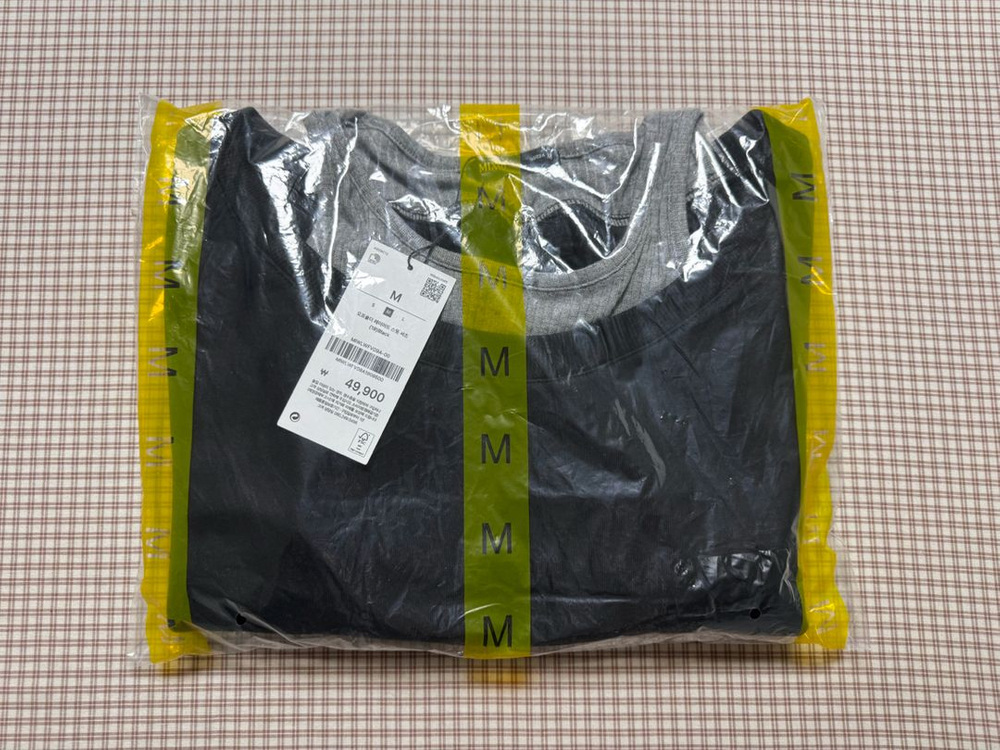 [마지막 가격내림/새상품/무배]미쏘 오프숄더 레이어드 스웻 셔츠--3