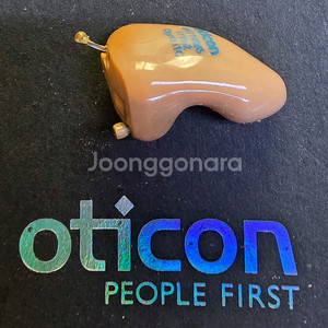 성능좋은 오티콘 ITC 귓속형 고급형 보청기 1개 ,배터리 포함