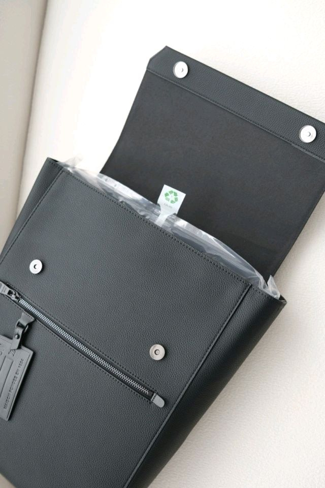 루이비통 남성용 가죽 백팩 블랙--7