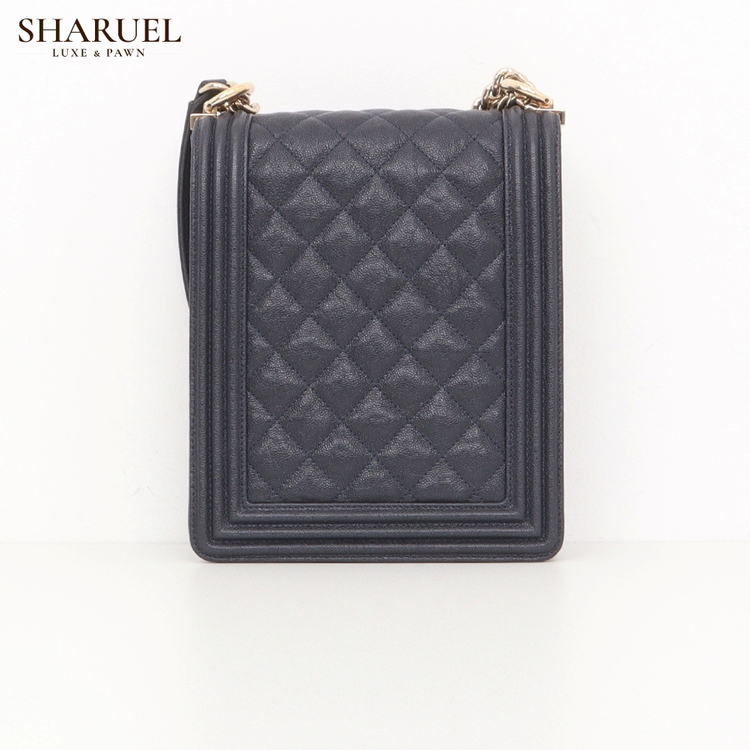 샤넬 보이 플랩 캐비어 사첼백 네이비 28번대 AS0130--2