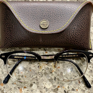 모스콧 유켈 YUKEL 48 블랙/실버 안경