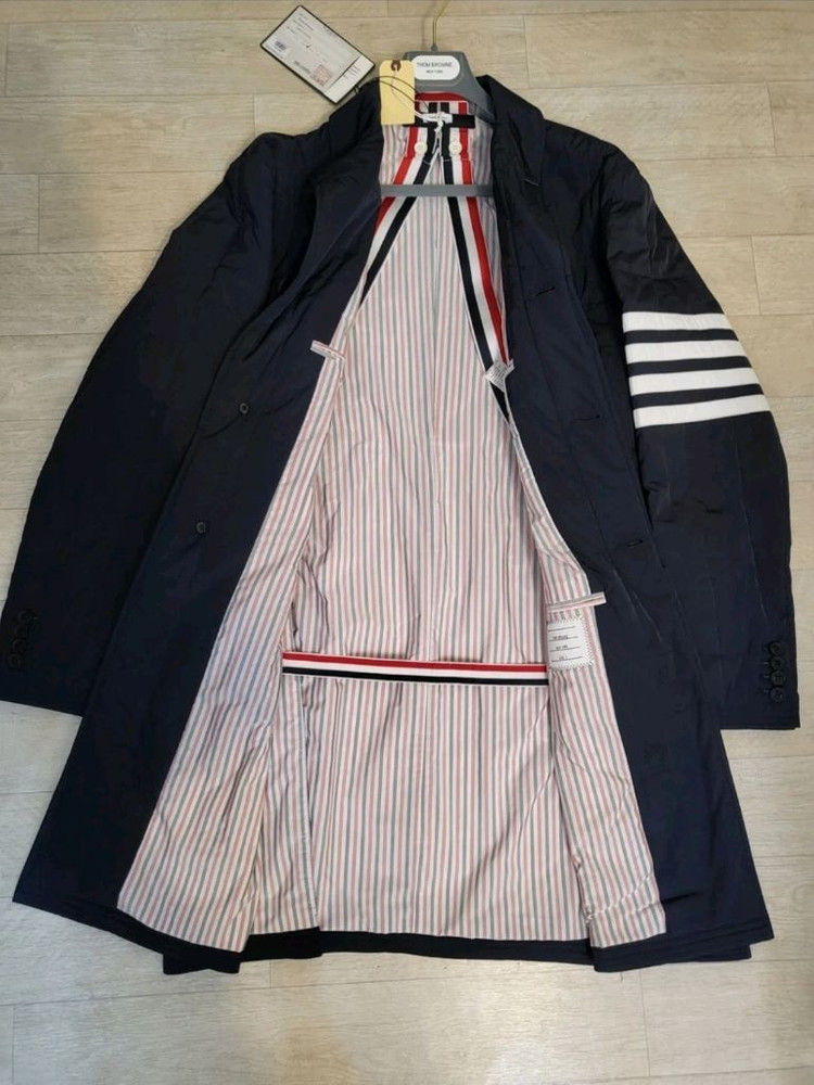 톰브라운 남성 코트 폴리트윌 다운필드 4바 체스터필드 코트 네이비 2사이즈 이미지