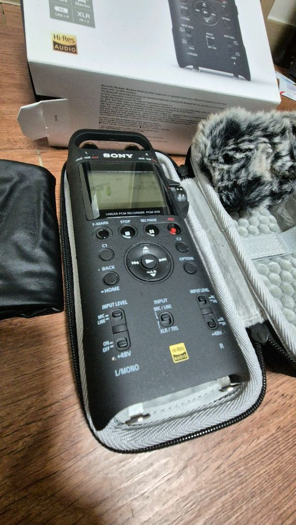 소니 전문가용 고성능 녹음기 PCM-D10--3