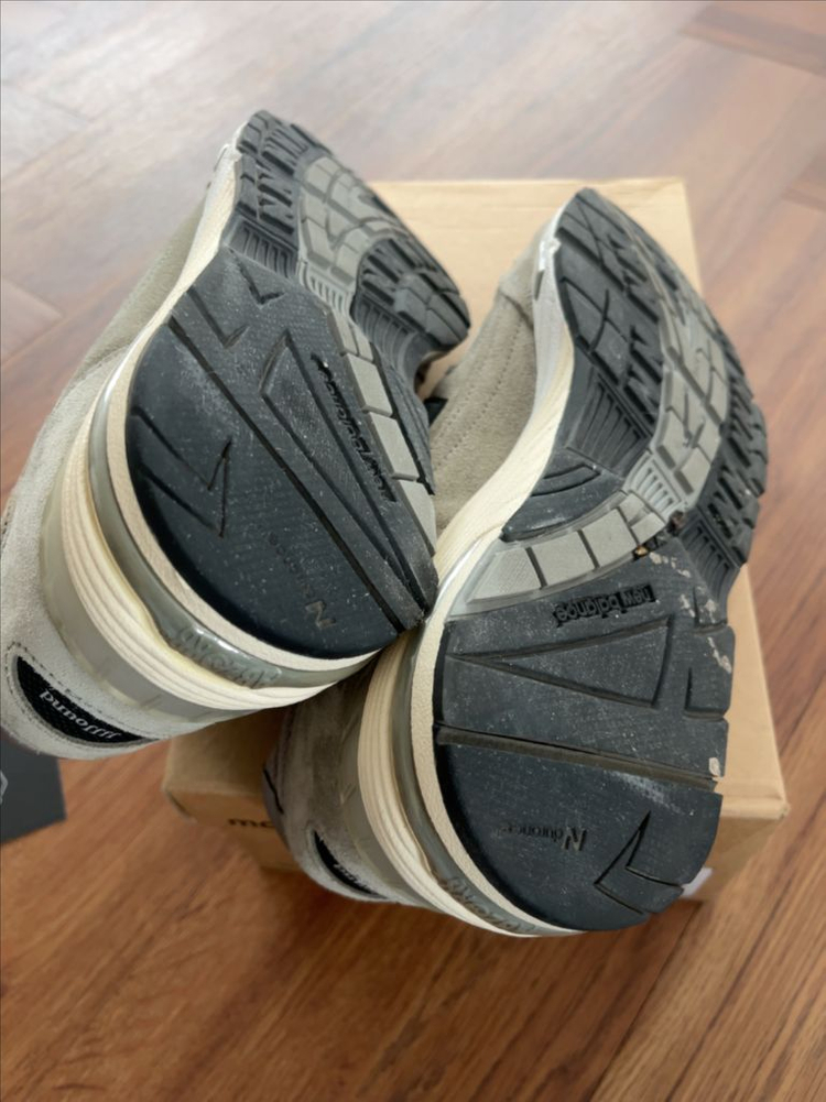 뉴발란스 자운드 991 이미지