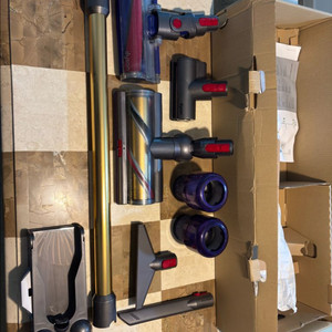 다이슨 정품 V10 앱솔루트 부속품 보냅니다