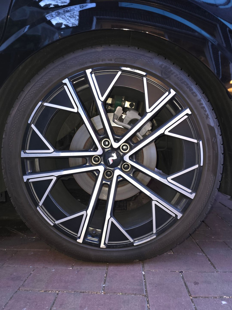 아이오닉5N 21인치 단조휠 셋트로 판매합니다 이미지