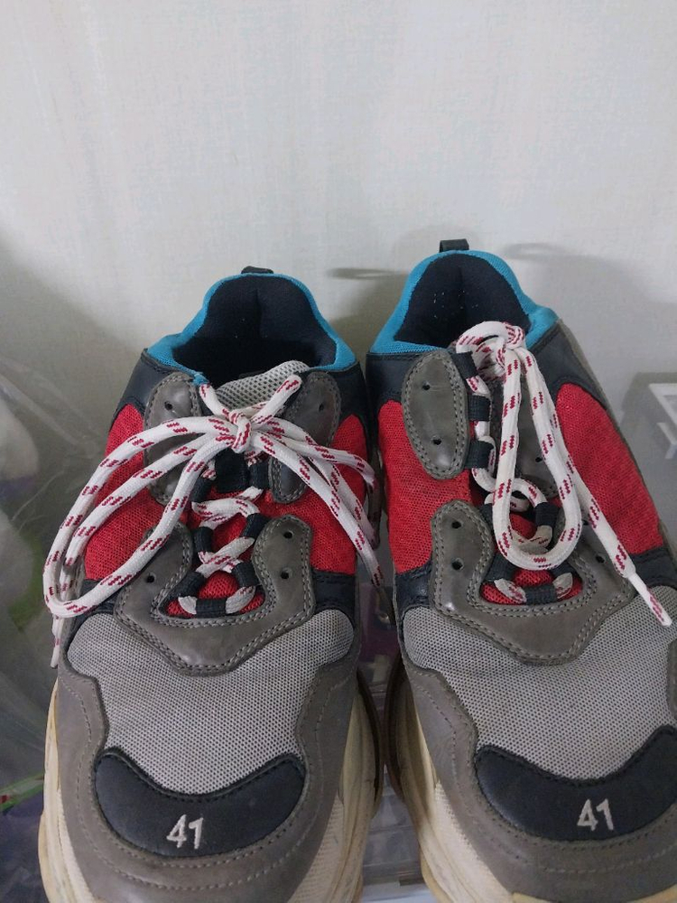 발렌시아가 트리플s 맛 팔아요--5