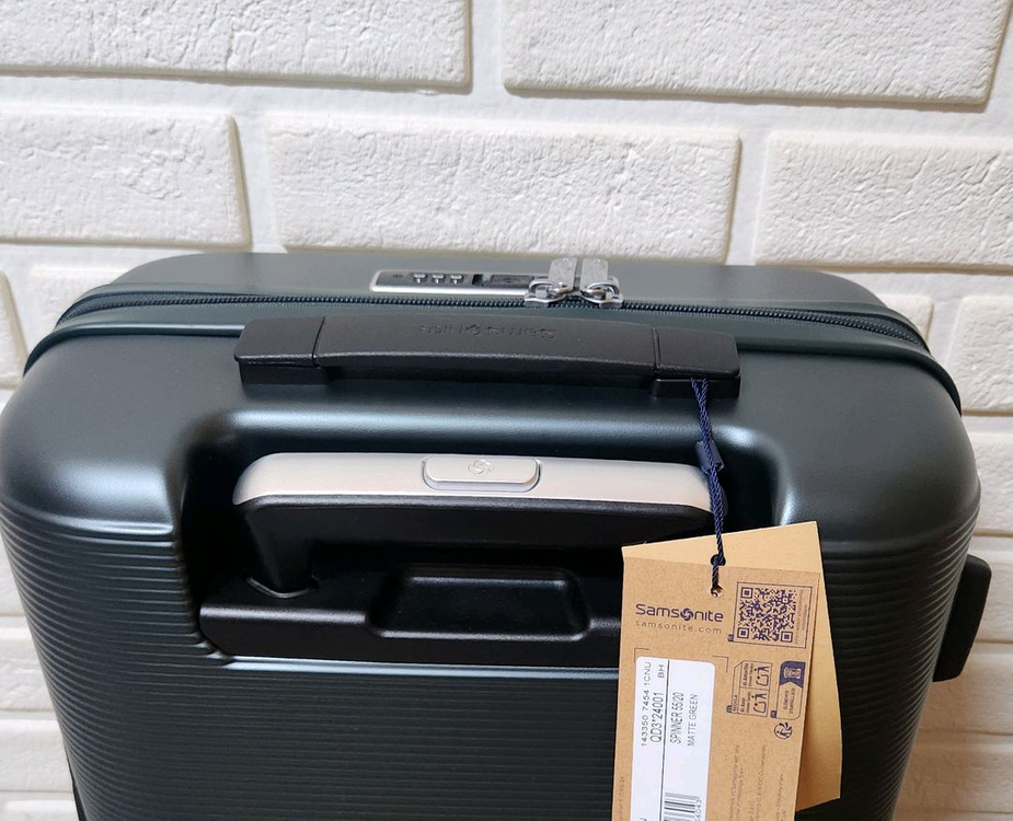 새상품) 20인치 샘소나이트 스트라렌 캐리어--7