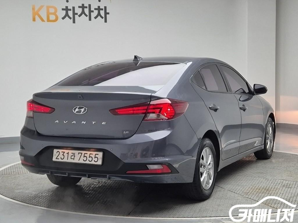 [현대]더 뉴 아반떼 AD 1.6 스마트 (5인승) #3월급매--2