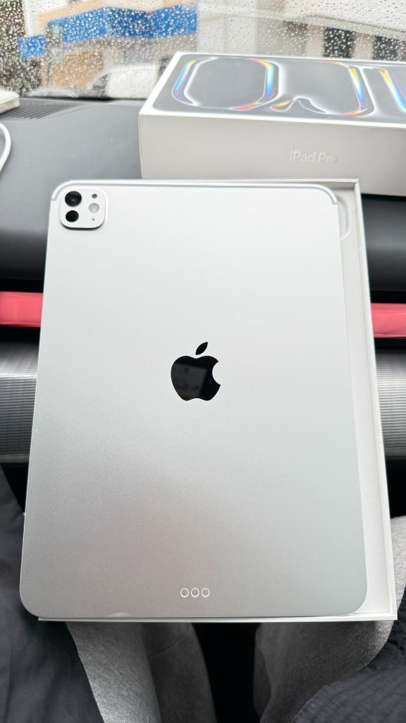 아이패드 프로 M5 256GB 단순개봉--2