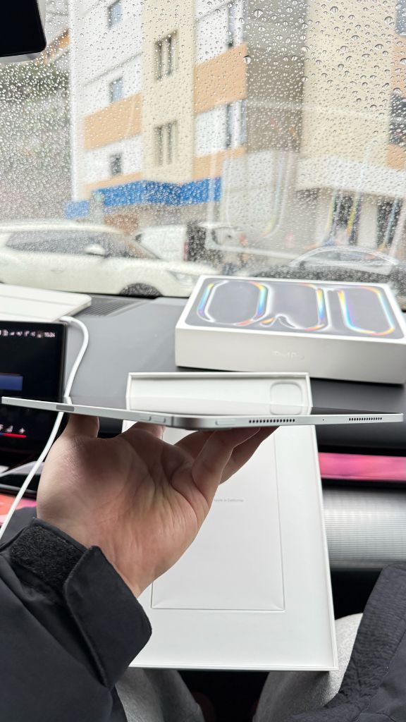 아이패드 프로 M5 256GB 단순개봉--6