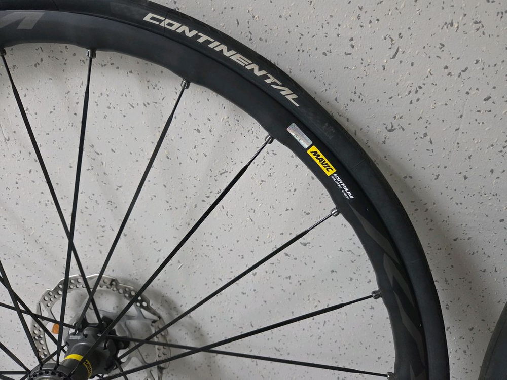 마빅 시리움 엘리트 휠셋 판매합니다--1