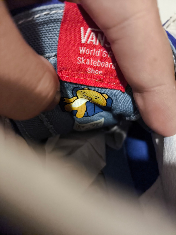 245mm 반스 x 카카오프렌즈 스니커즈--9