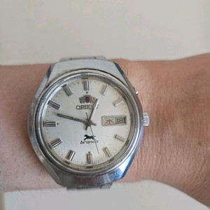 오리엔트 branca 빈티지 시계 이미지