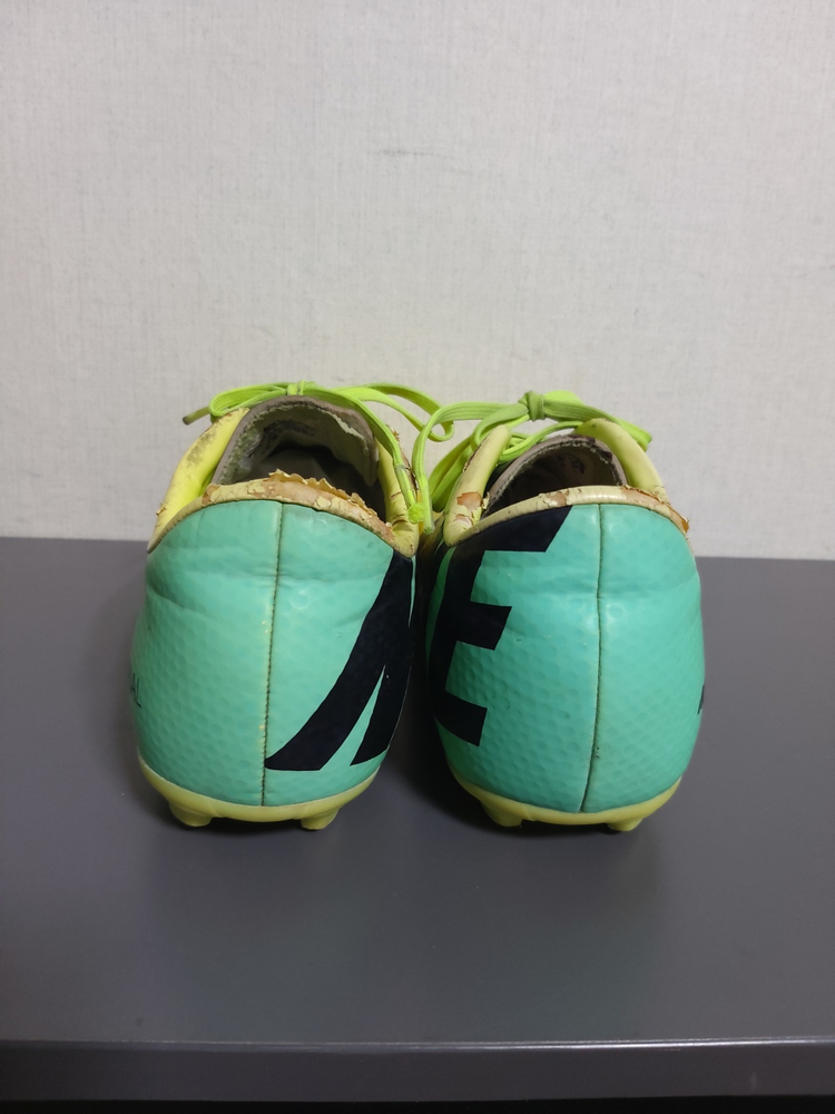 240mm 나이키 머큐리얼 빅토리IV hg 축구화 이미지