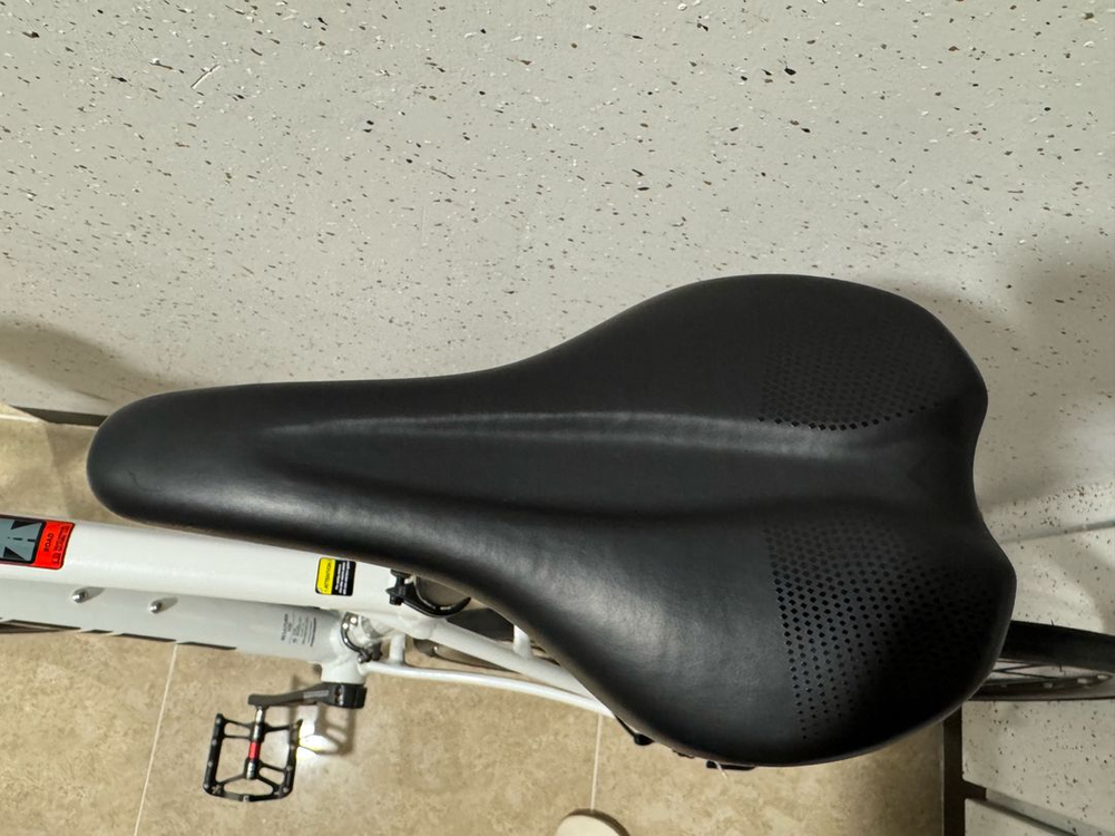 메리다 스컬트라100 S2026년식 로드자전거 팝니다--7