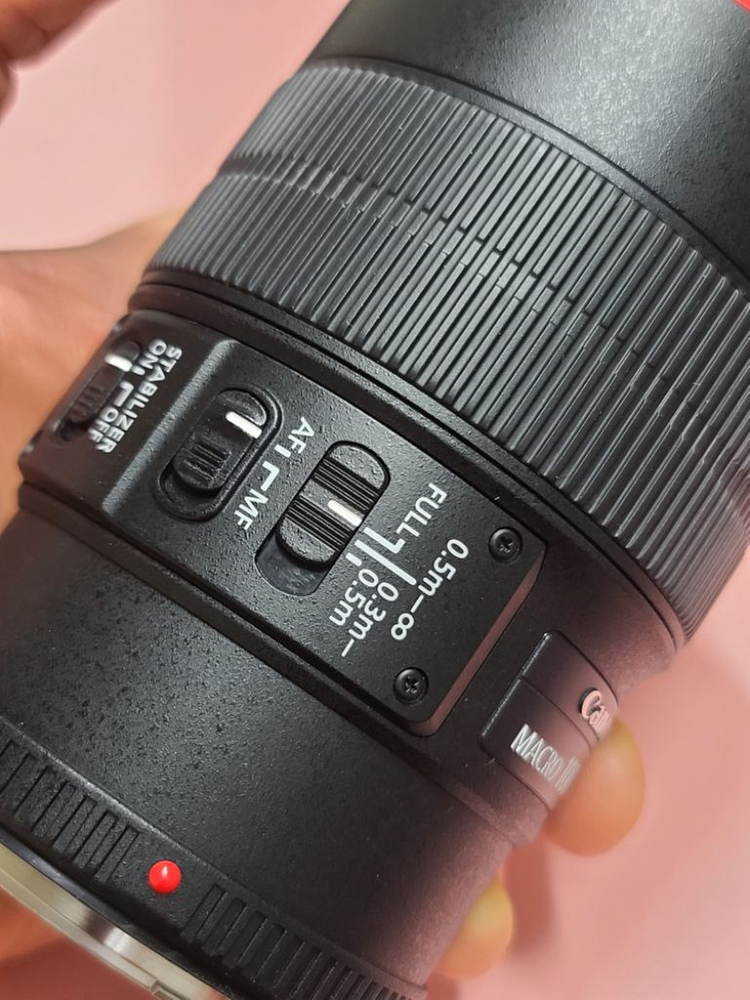 캐논 100mm F2.8L 백마엘 이미지