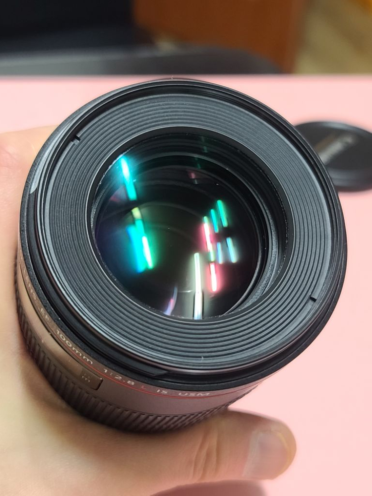 캐논 100mm F2.8L 백마엘 이미지