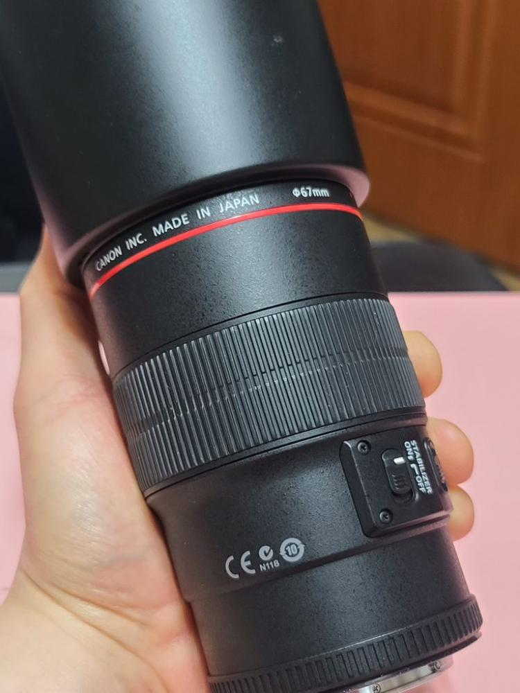 캐논 100mm F2.8L 백마엘 이미지