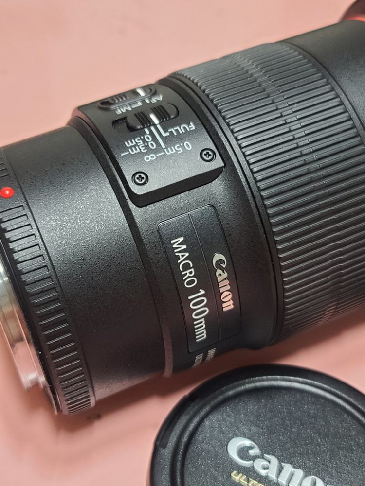 캐논 100mm F2.8L 백마엘 이미지