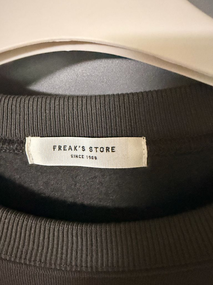 FREAKS STORE 텔레토비 맨투맨 새상품 이미지