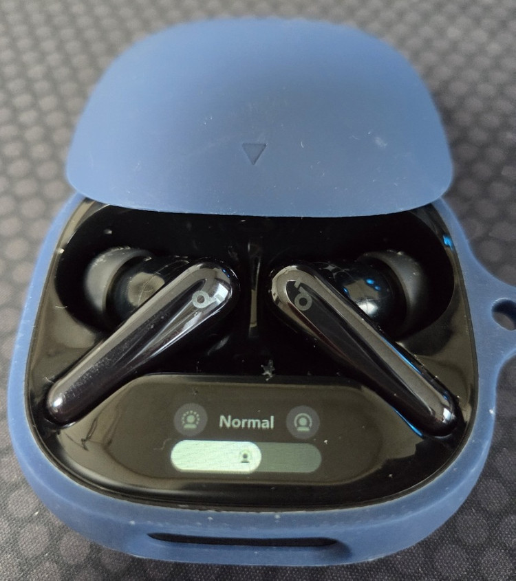 앤커 리버티4 프로 블루투스 이어폰 팝니다--2