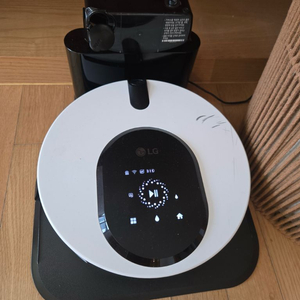 LG 코드제로 로봇청소기 오브제컬렉션