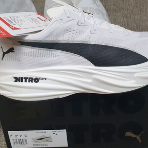 푸마 디비에이트 나이트로 엘리트4 새제품(270) 이미지