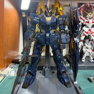 반다이pg유니콘건담벤시노른 가조립
