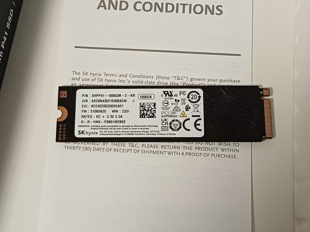 P41 1TB NVME SSD 팝니다.--1