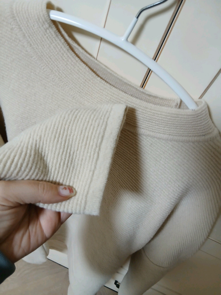 보웬 루즈핏 니트--3