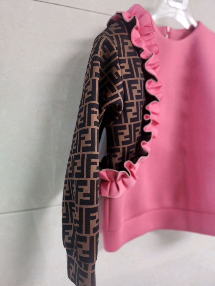 정품 펜디키즈 맨투맨 티셔츠 6y 여아 네오프렌--1