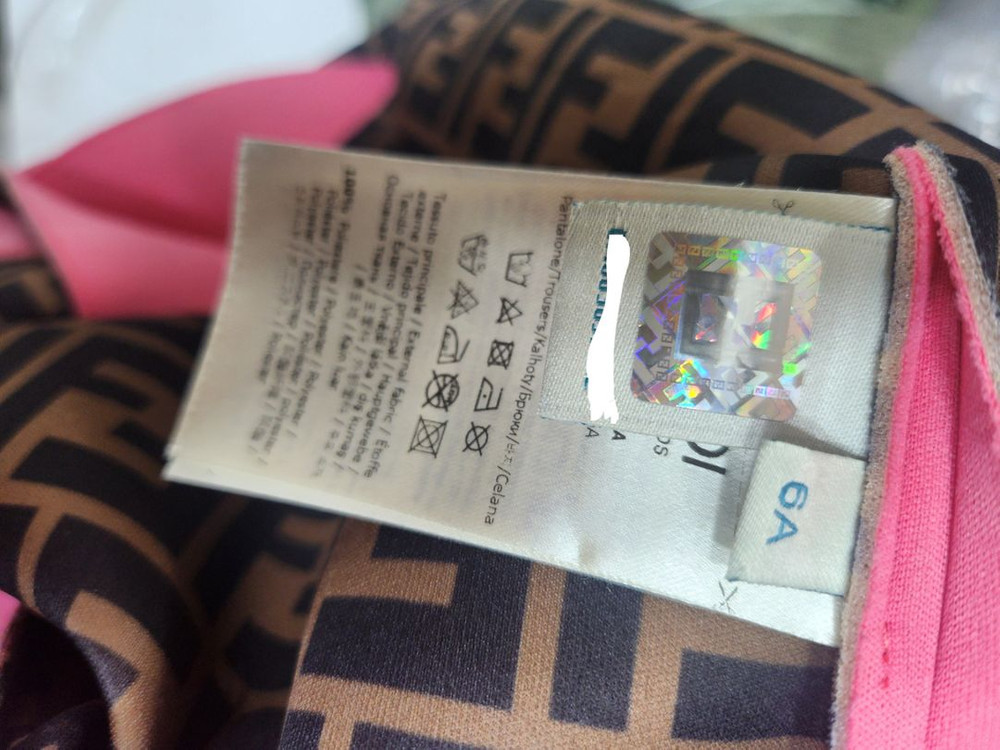 정품 펜디키즈 맨투맨 티셔츠 6y 여아 네오프렌--4