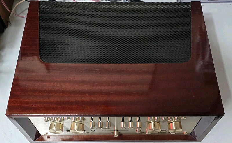 마란츠 1250 인티앰프 민트급 (샴페인 골드 색상) 이미지