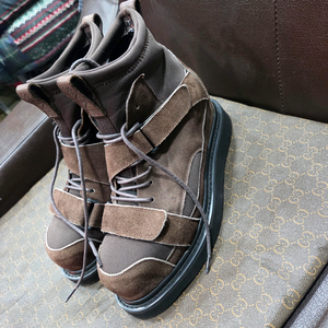 미하라야스히로 스웨이드 부츠