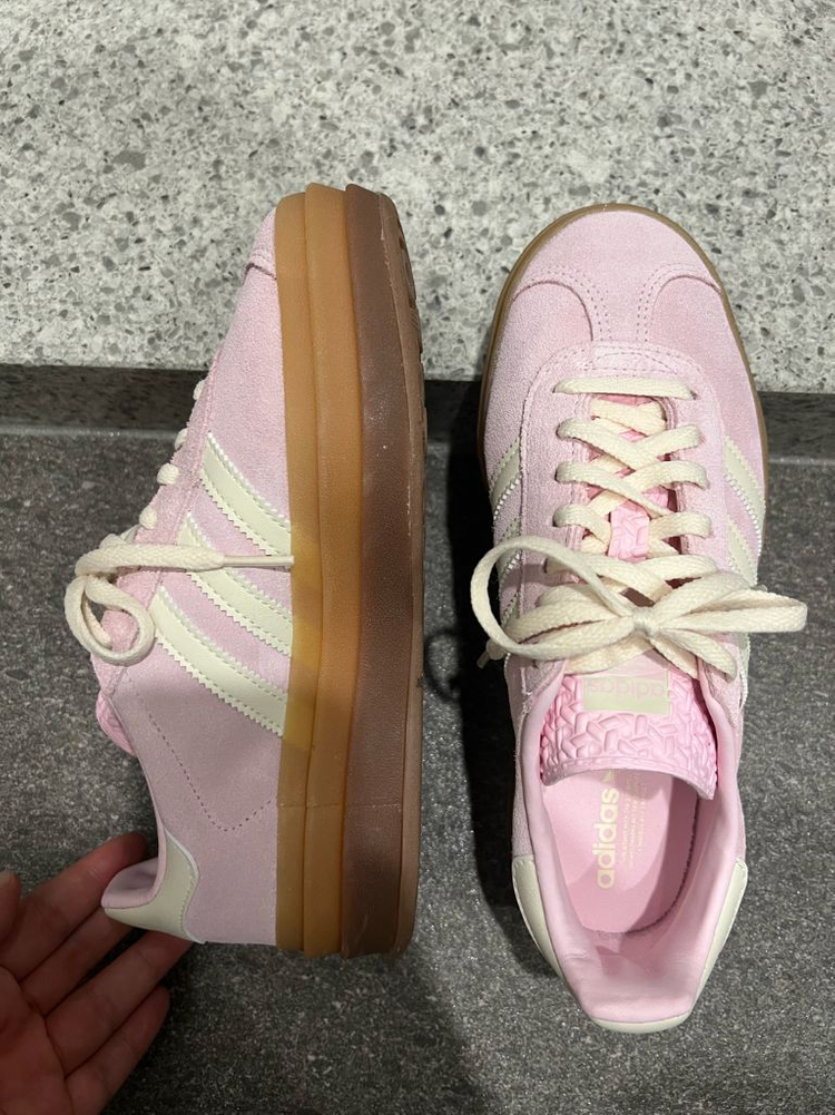 아디다스 가젤 볼드 핑크 230 (1회착용/박스X)--1