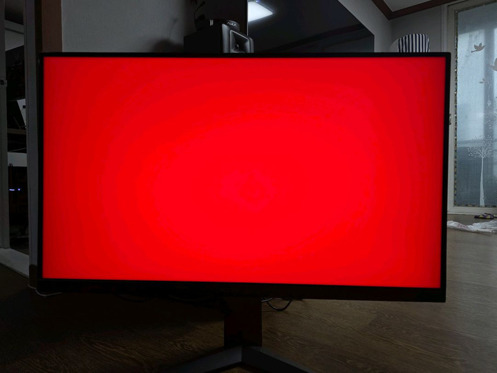 LG 32GQ850L 게이밍 모니터 팔아요--7