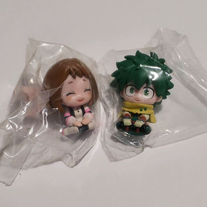 히로아카 나히아 미도리야 우라라카 스와라세타이 가챠 피규어