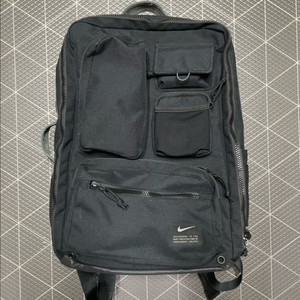[중고] 나이키 유틸리티 엘리트 백팩 32L 블랙