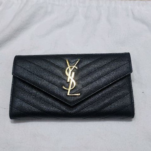 생로랑 마틀라세 플랩 장지갑