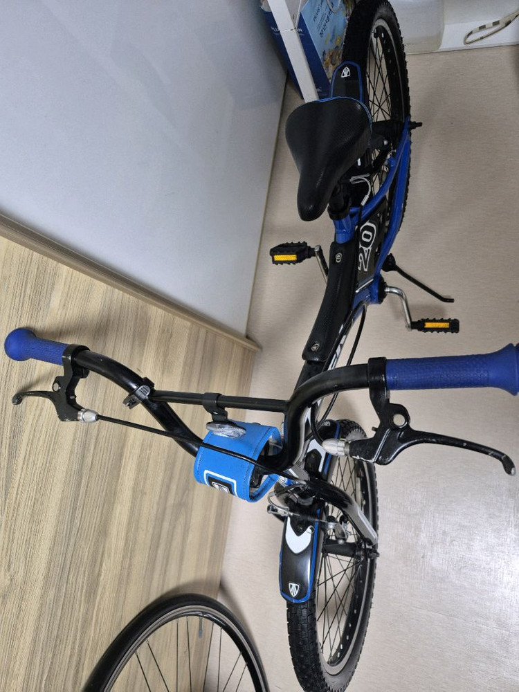 트렉 아동용 자전거 20인치 블루/블랙--6