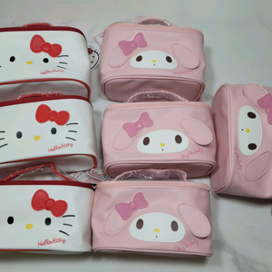 산리오 파우치, 담요, 털슬리퍼