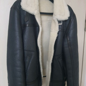 느와르라르메스 무스탕 52 이미지