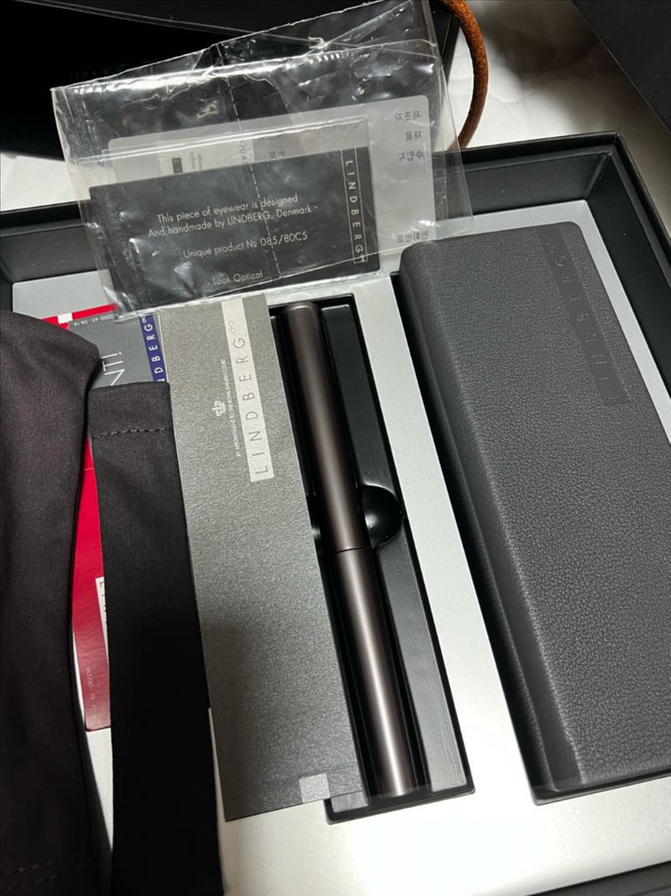 린드버그 혼테 버팔로 티타늄 이미지