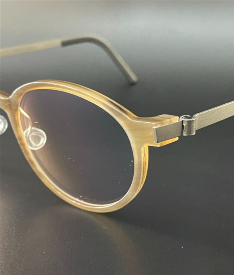 린드버그 혼테 버팔로 티타늄 이미지