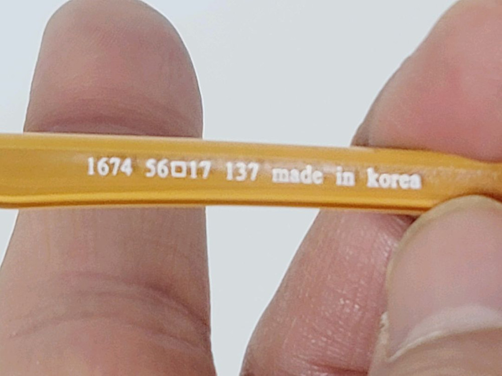 선글라스랑 아주 연한 브라운톤 안경--7