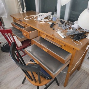 세공책상4인용,광택집진기,불대,대형용접기,모루목,핸드피스,인발기 팝니다