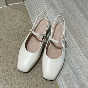 사뿐 다프니 메리제인 슬링백 플랫슈즈 새상품(3cm)(240) 이미지