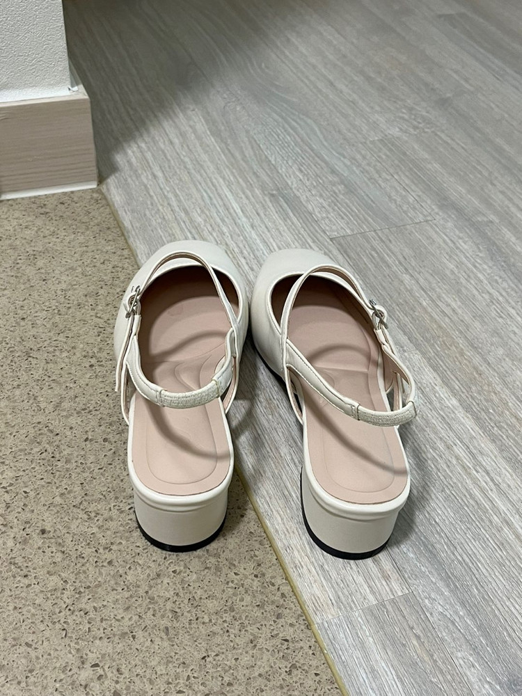 사뿐 다프니 메리제인 슬링백 플랫슈즈 새상품(3cm)(240) 이미지